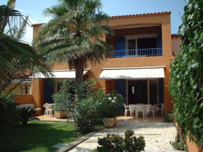 Отель Residence la Catalane  Сен-Сиприен Пляж